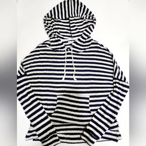 Abercrombie and Fitch women's oversized sweater